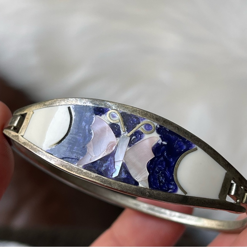 Alpaca Mexico Mother Of Pearl Butterfly Inlay Small Hinged Bangle Bracelet - Picture 3 of 8